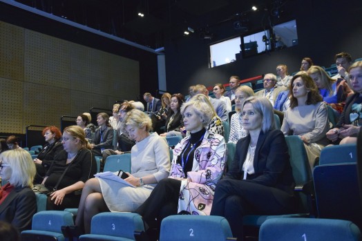 Konferencja naukowa Wyzwania współczesnych społeczeństw: młodość i starość